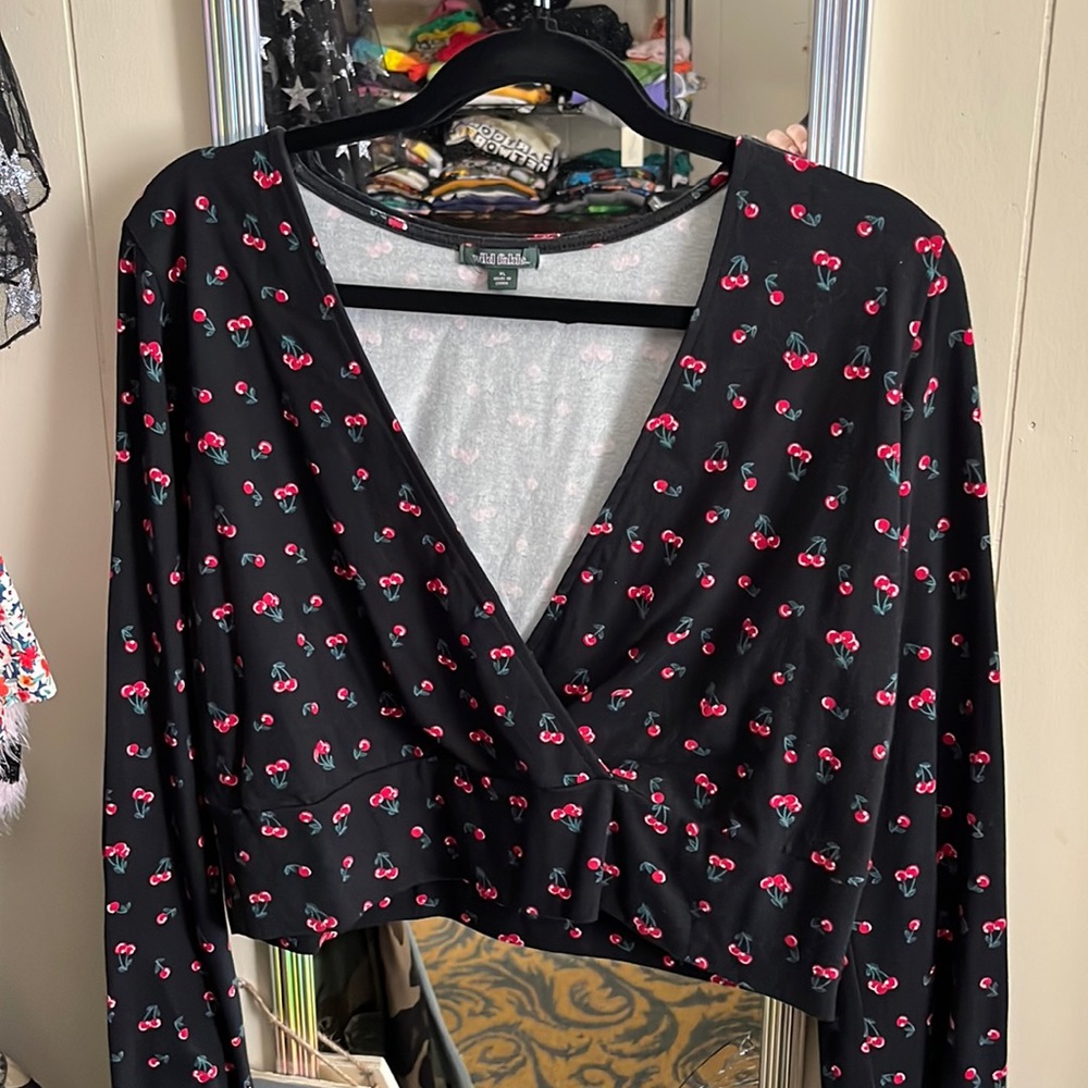 XL Wild Fable Cherry Crop